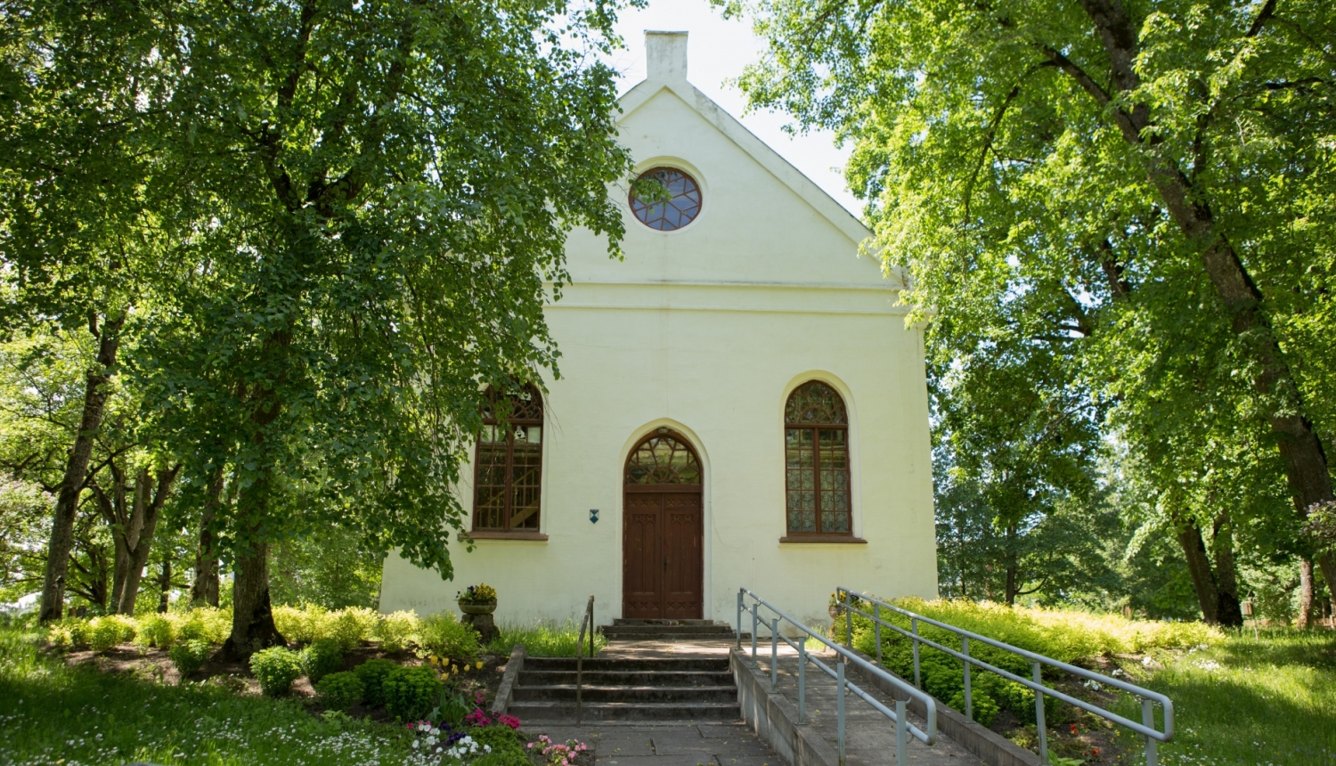 Vecauces baznīca